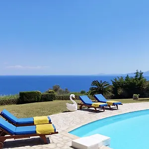 villa-dionysos-spartia-kefalonia-kefalonia-island.kefaloniahotels.net/
